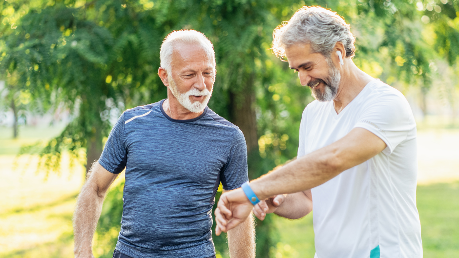 weight loss image of two men exercising